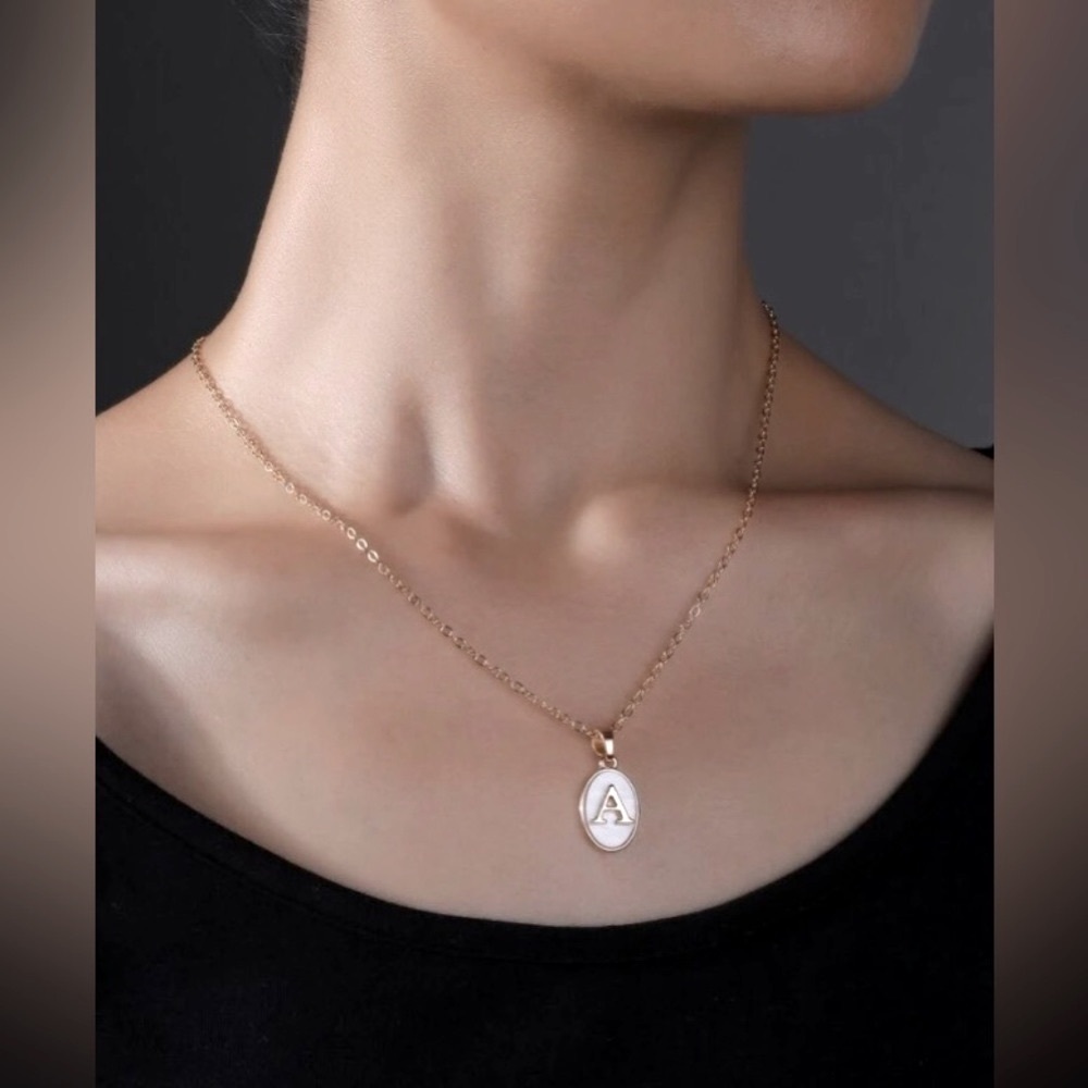 “A” Oval Letter Charm Necklace NWT